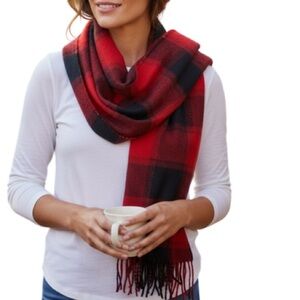 Old Navy NWT Checkered Fringed Scarf Black Red Buffalo Plaid